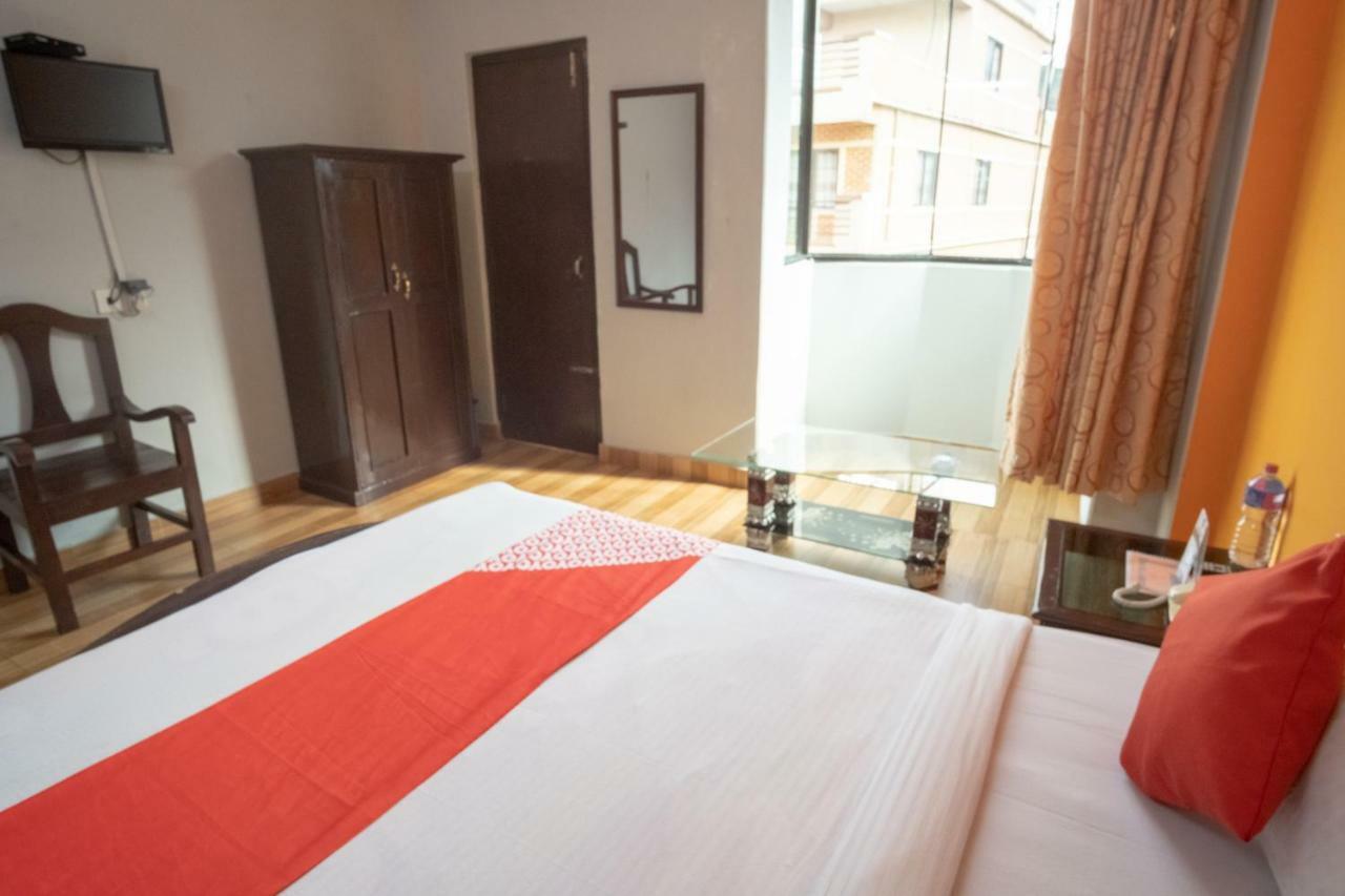 Hotel Dream Inn ポカラ エクステリア 写真